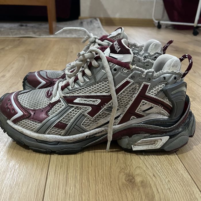 Balenciaga runner burgundy 1 към 1 топ качество