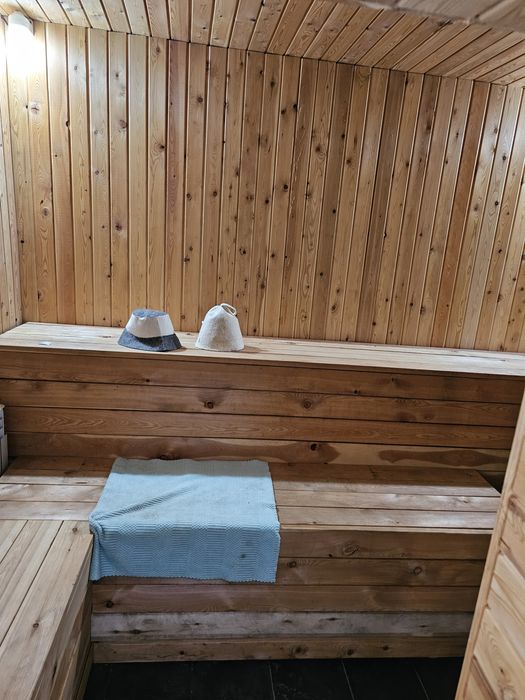 Продаю 2х этажный дом