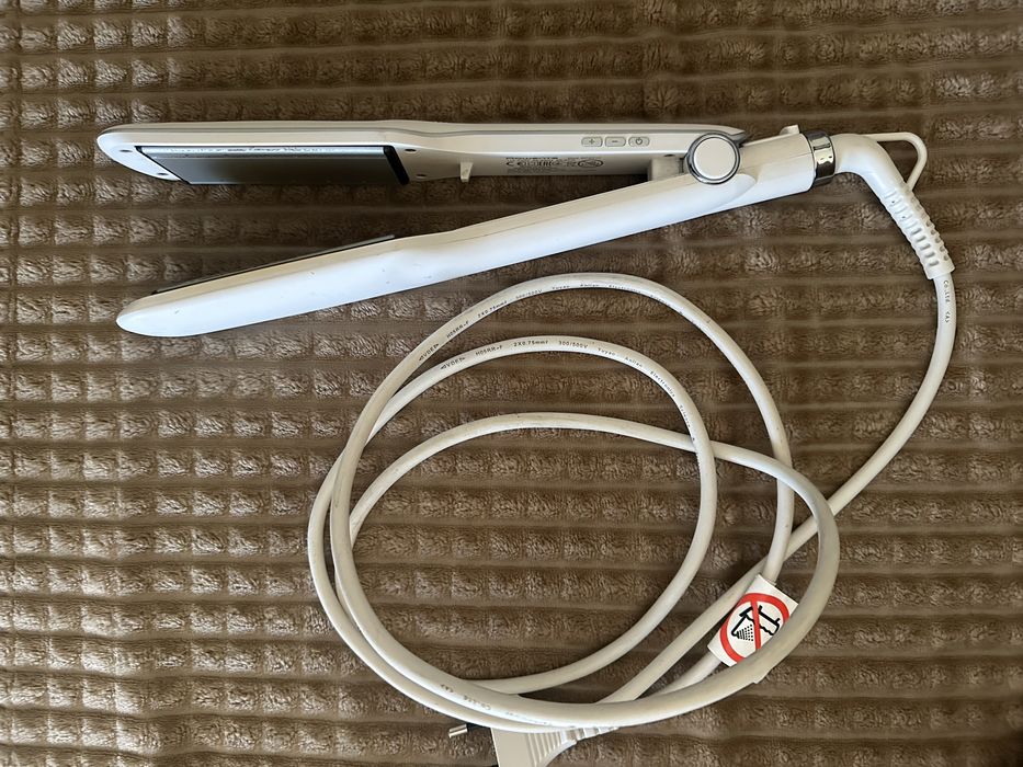 Преса за коса Rowenta Wet & Dry Pro