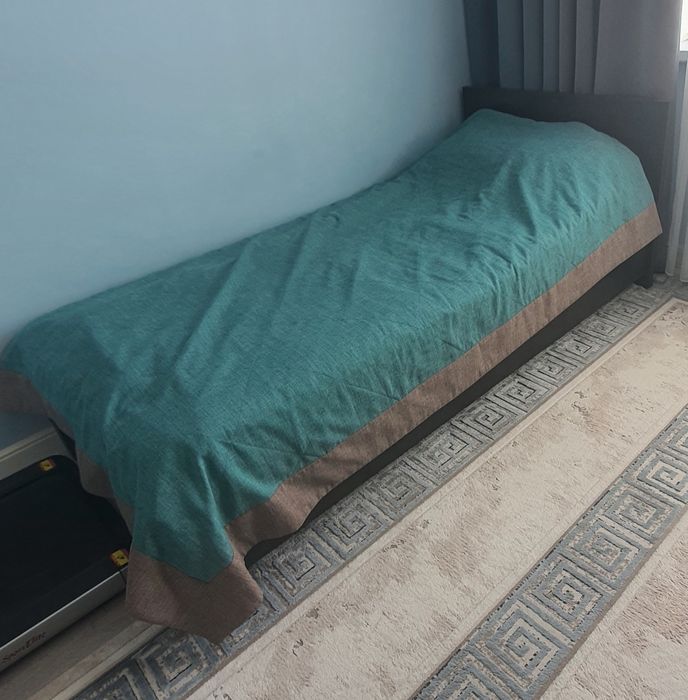 Продам гарнитур подростковый