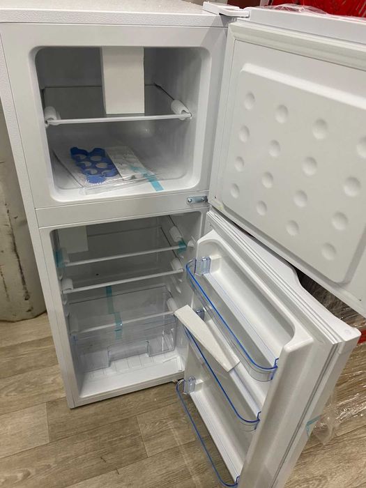 Холодильник AUCMA 125W уценка Новый товар