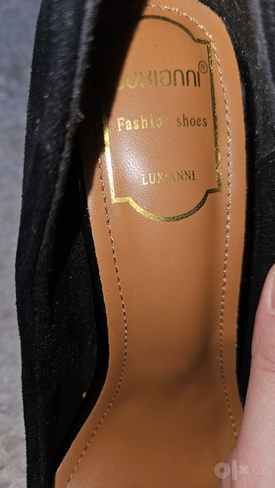 Продам туфли на каблуке