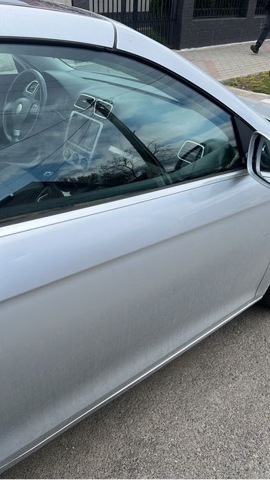 Vw eos 2008 2.0d 2500 euro negociabil