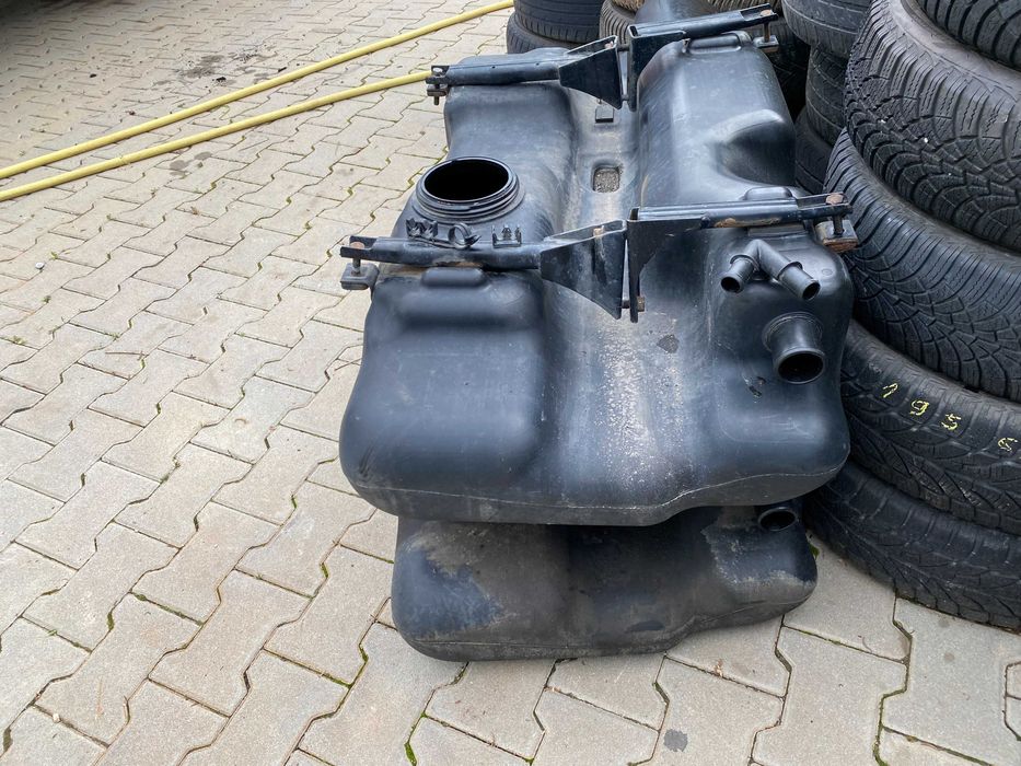 резервоар за ивеко дейли 90литра