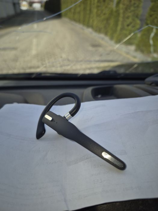 Casca Bluetooth aproape noua