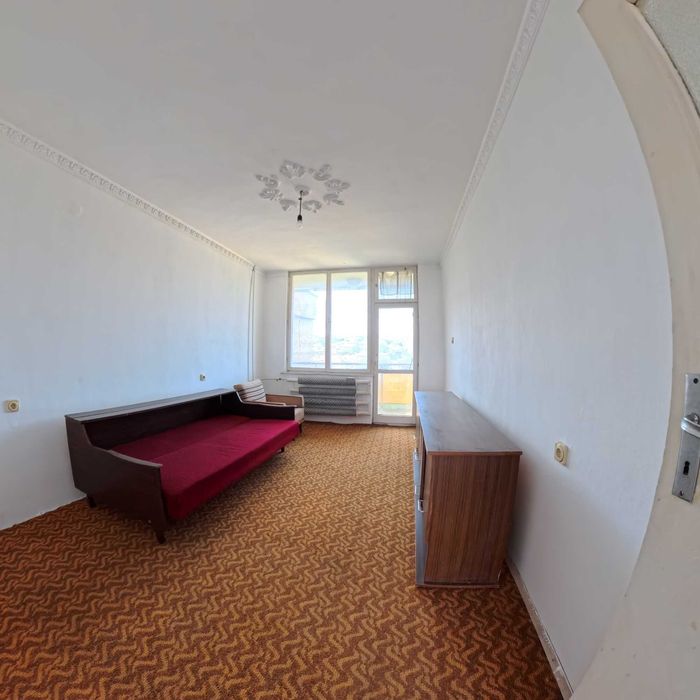 Продава се Тристаен апартамент в Разград, Лудогорие - 90 кв.м за 850 €/кв.м - Снимка #1