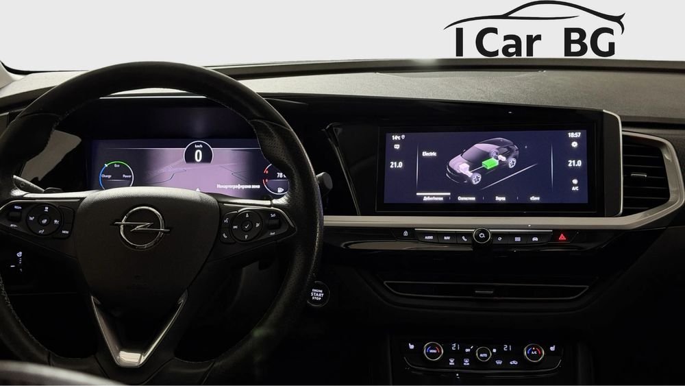 Opel Grandland AWD PHEV 300ps