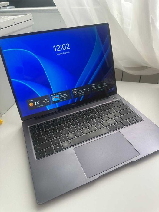 Laptop Huawei MateBook 14 AMD Ryzen 5 4600H 16GB RAM SSD