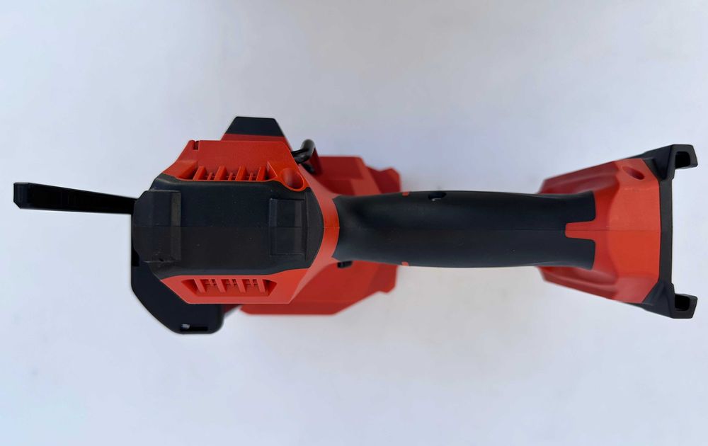 Hilti STR 4-22 Nuron - Нова акумулаторна машина за рязане на шпилки