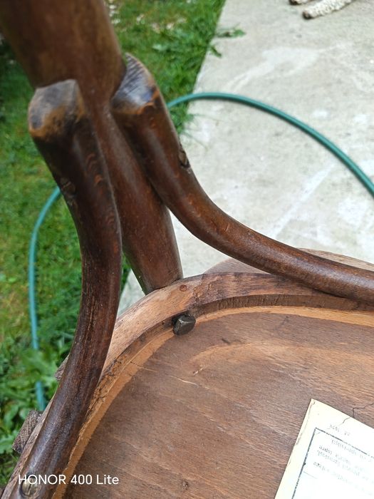 Scaune de lemn vintage