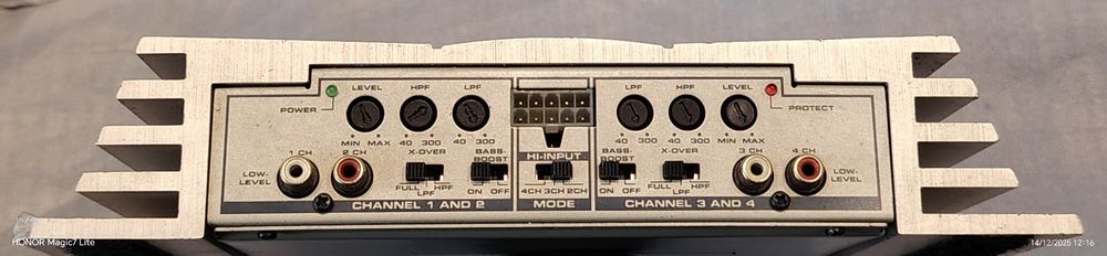 Amplificator auto Magnat clasic  480