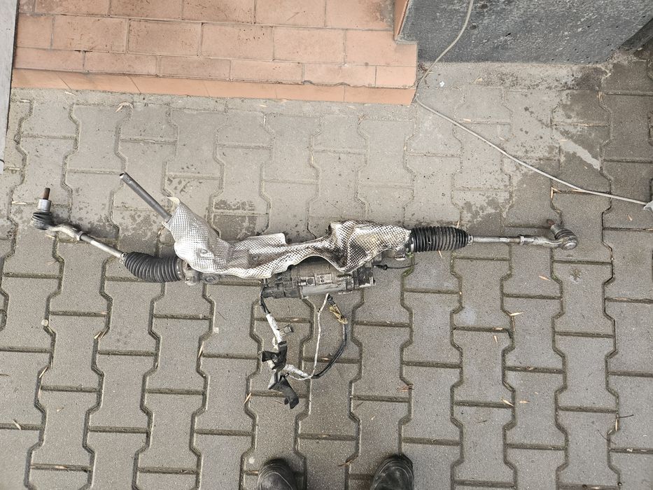 кормилна рейка за Land Rover Discovery(L550) 2.0 D