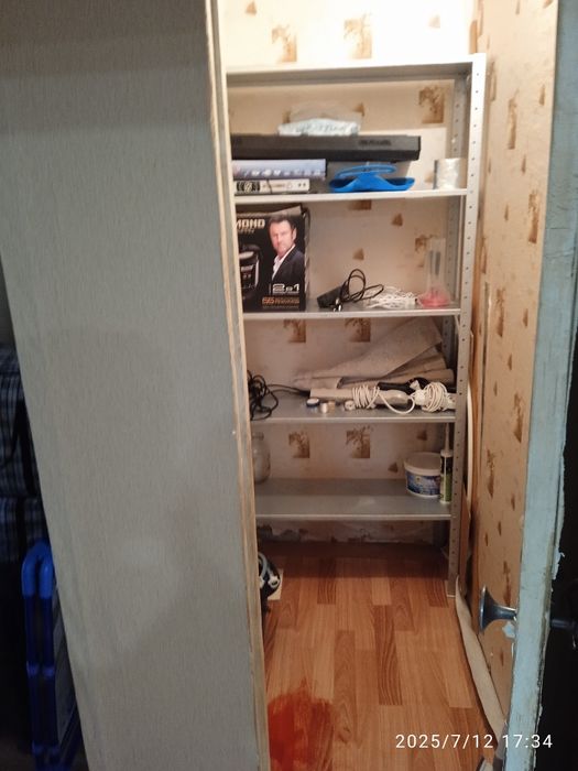 Продам трёхкомнатную квартиру