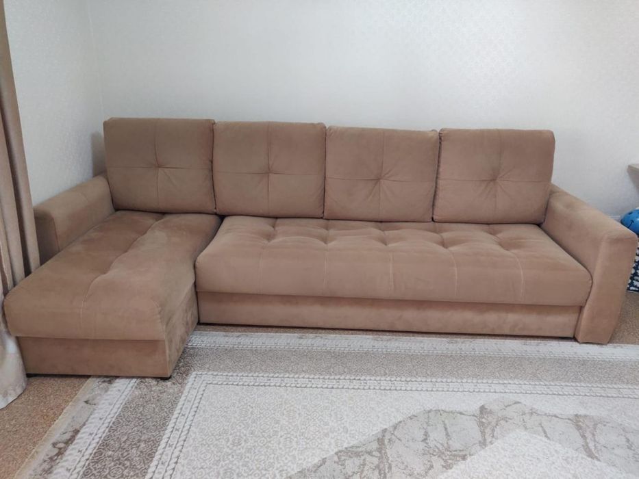 Продам б/у диван