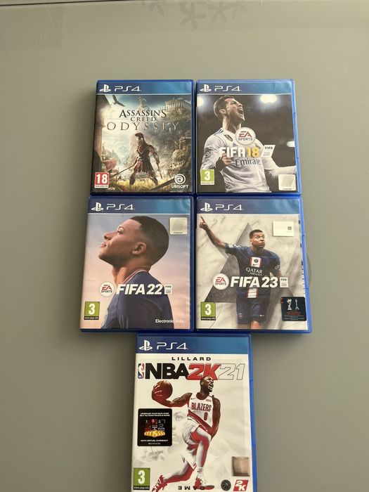 PS4 slim 500g и дискове