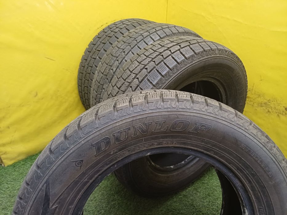 Шины 215 60 R16 DUNLOP комплект