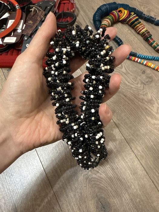 Колье из бисера