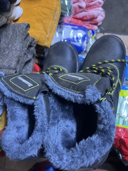 Ботинки с начёсом зимние .Спец.обувь