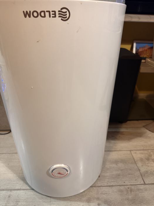 Продавам бойлер Елдом 50 лт