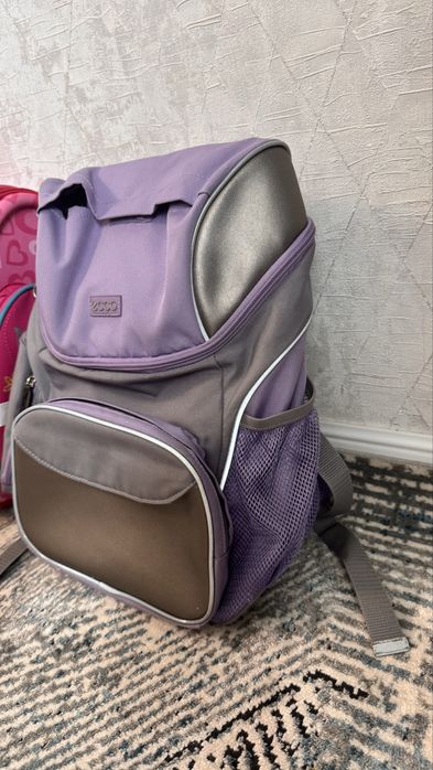 Школьный рюкзак . Дешёво отдам