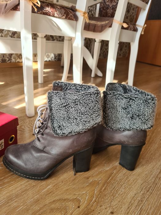 Ботинки зимние, кожа.