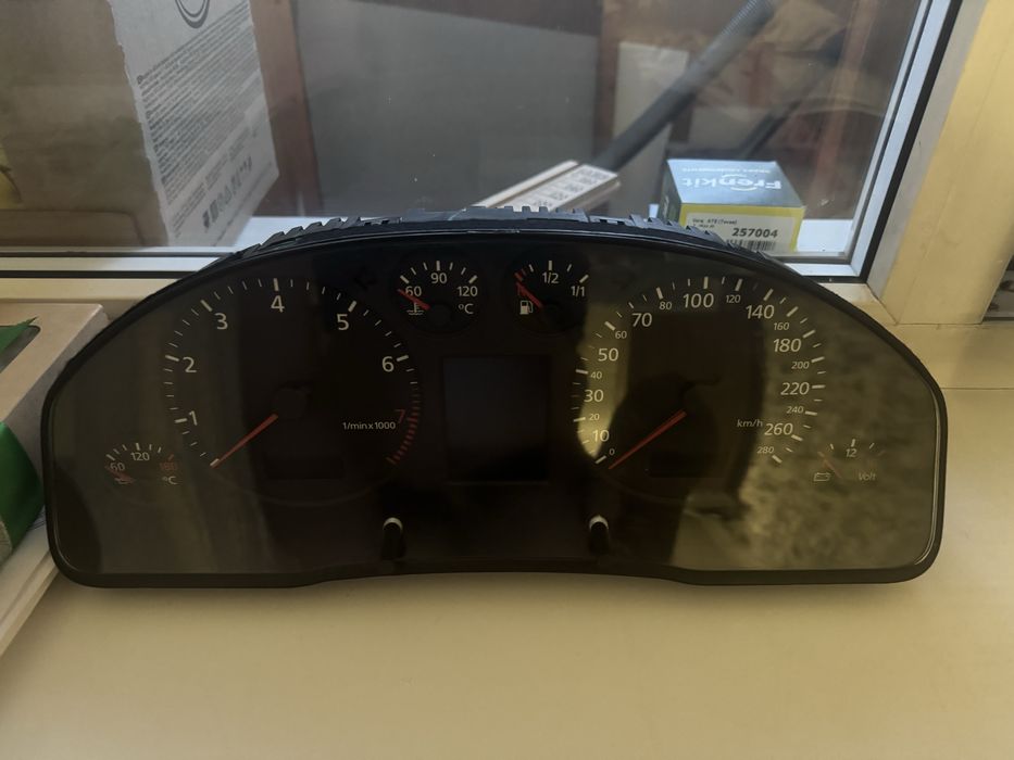 Продам щиток приборов audi a6 c5, a4 b5