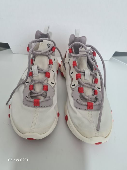 Кроссовки Nike, состояние отличное