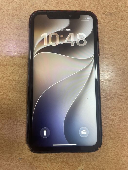 iPhone 11 хорошее состояние