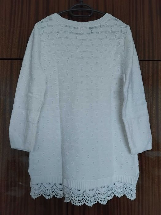 Снежнобяла блуза с дантела TOGETHER
