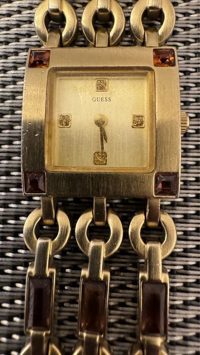 Дамски часовник Guess
