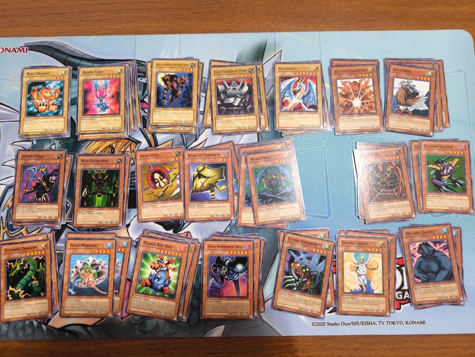 Оригинални Yu-Gi-Oh! карти от Retro Pack 1 и 2(прочетете описанието)