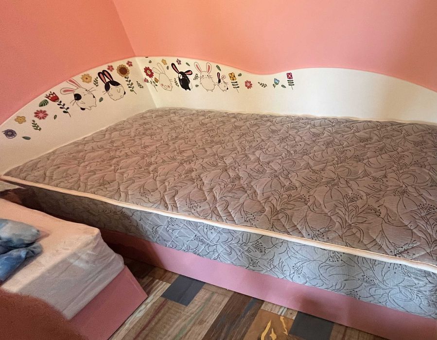 Детски леглa с матраци 200х90