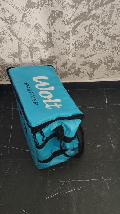 Сумка для курьеров wolt