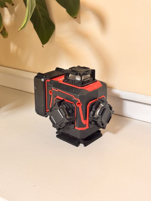 Продам лазерный уровень