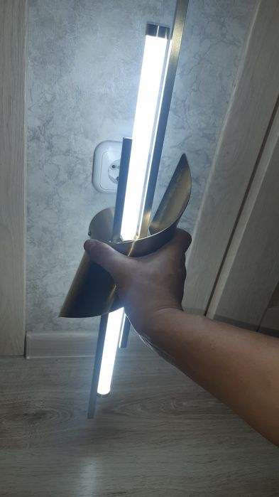 Бра светильник настенный