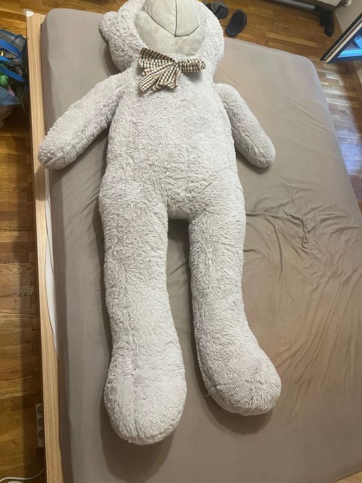 Продавам плюшена играчка