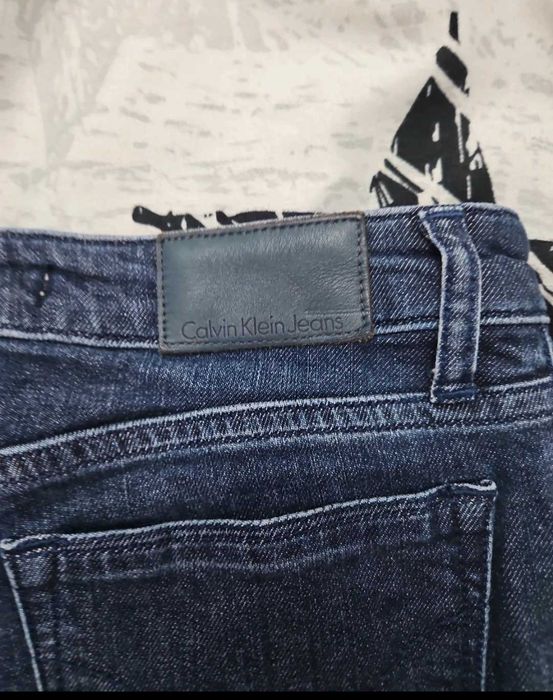 Blugi Calvin Klein  marime 26