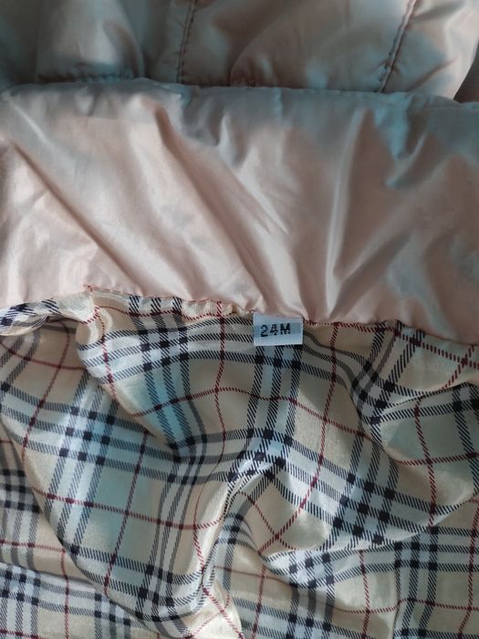 Продаю курточки на девочку