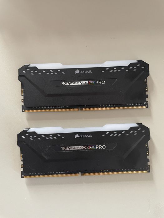 16gb ram corsair 3600mhz