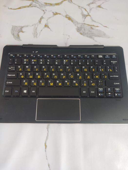 Cube iWork10 планшет-ноутбук 2в1