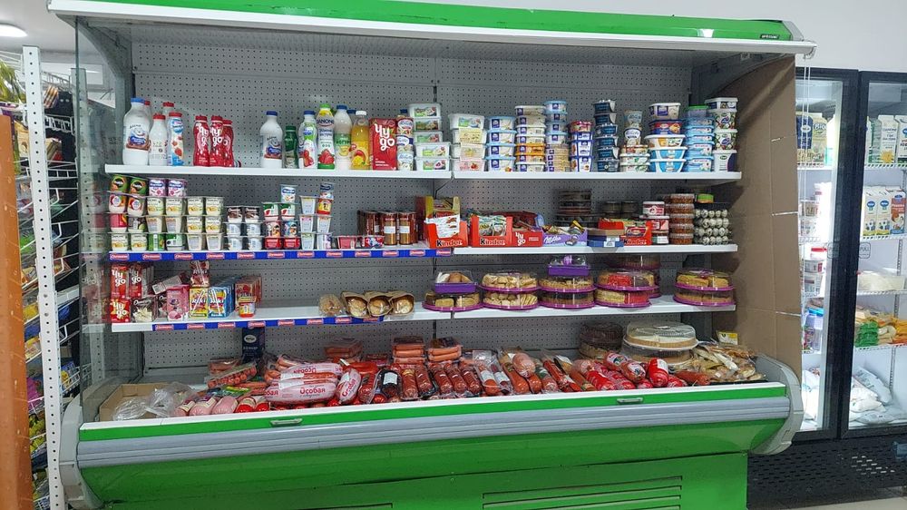 Витринный холодильник