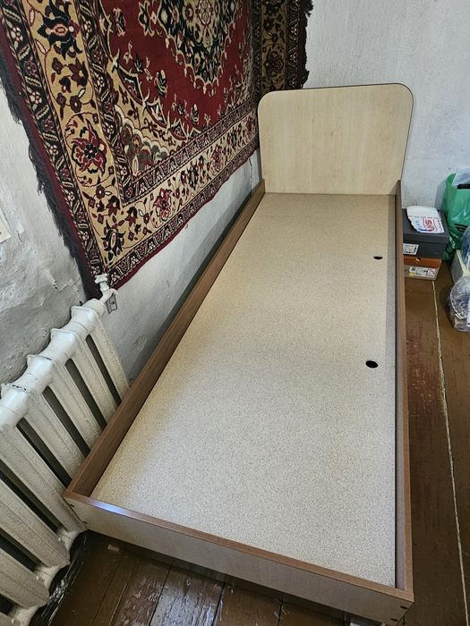 Продам кровать, новая,2000 тг,Самовывоз