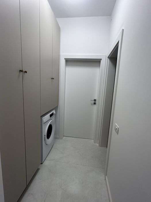 Inchiriez apartament cu 2 camere