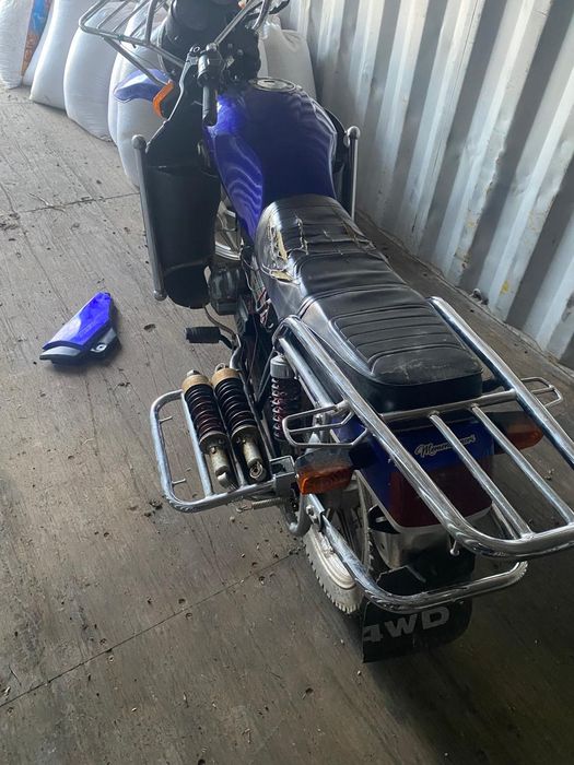 Продам мотоцыкл 200 кубов