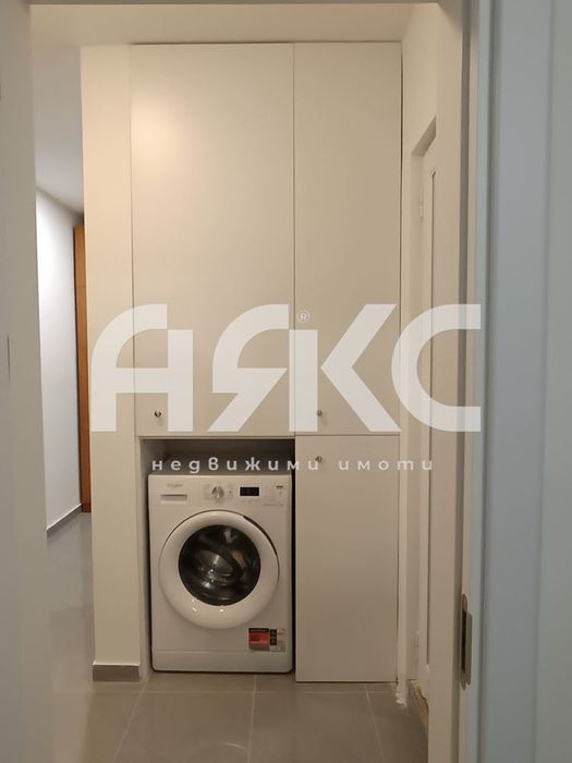 Тристаен обзаведен апартамент в кв. Люлин 6- ДОПУСКАТ СЕ ДОМАЩНИ ЛЮБИ