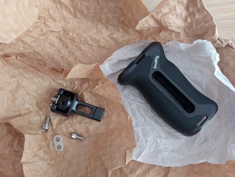 SmallRig 4346 Maner Lateral cu Surub de Localizare 2 in 1