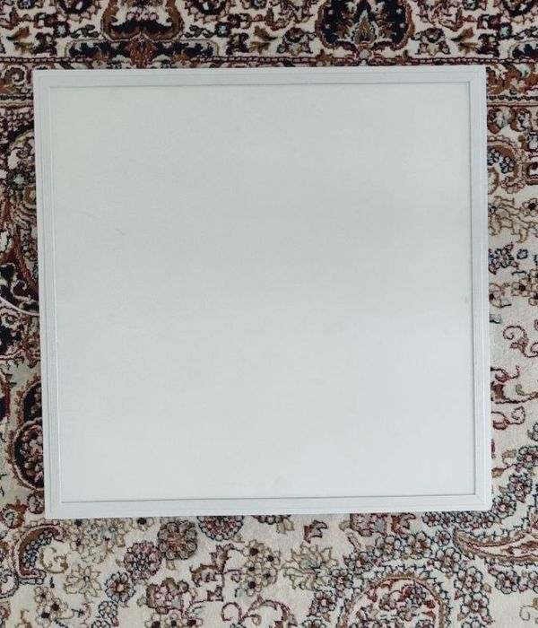 Продам светодиодную лампу