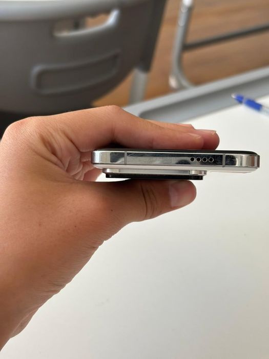 Xiaomi 14 pro 256+8гб