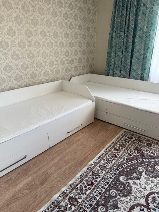 Кровати с ящиками