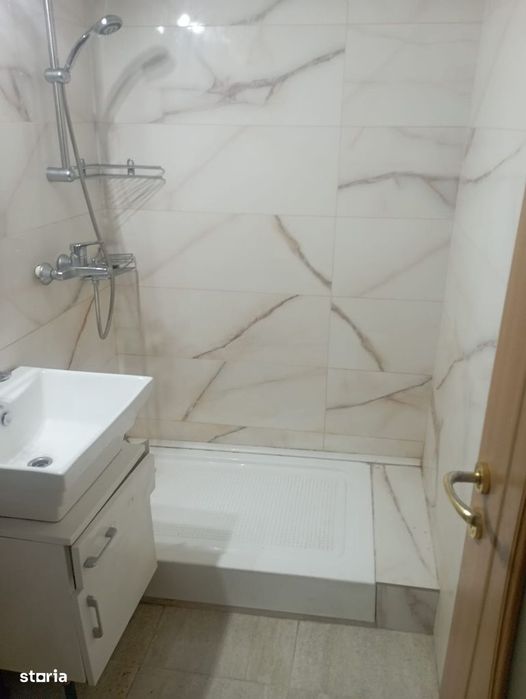 Apartament 4 camere, ultracentral, et 3/8 pret 165000€